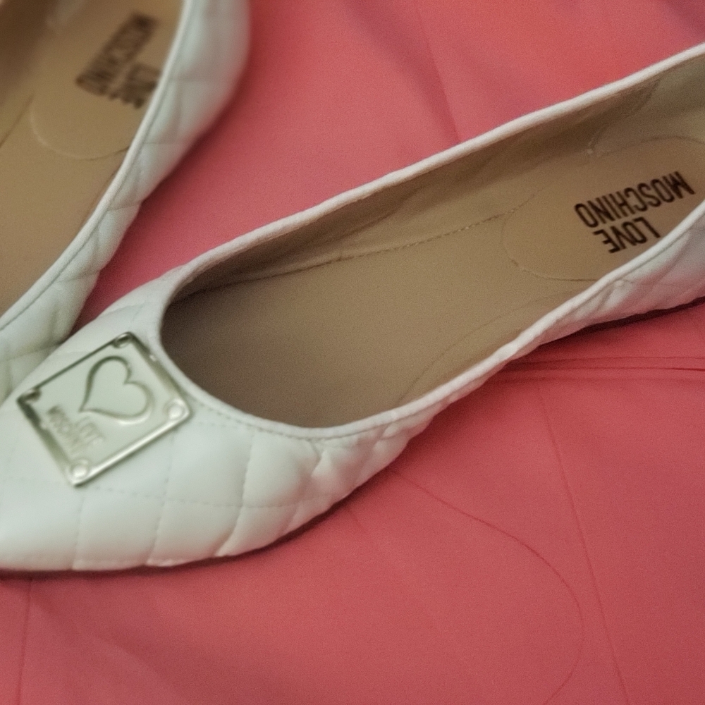 Moschino  Flats